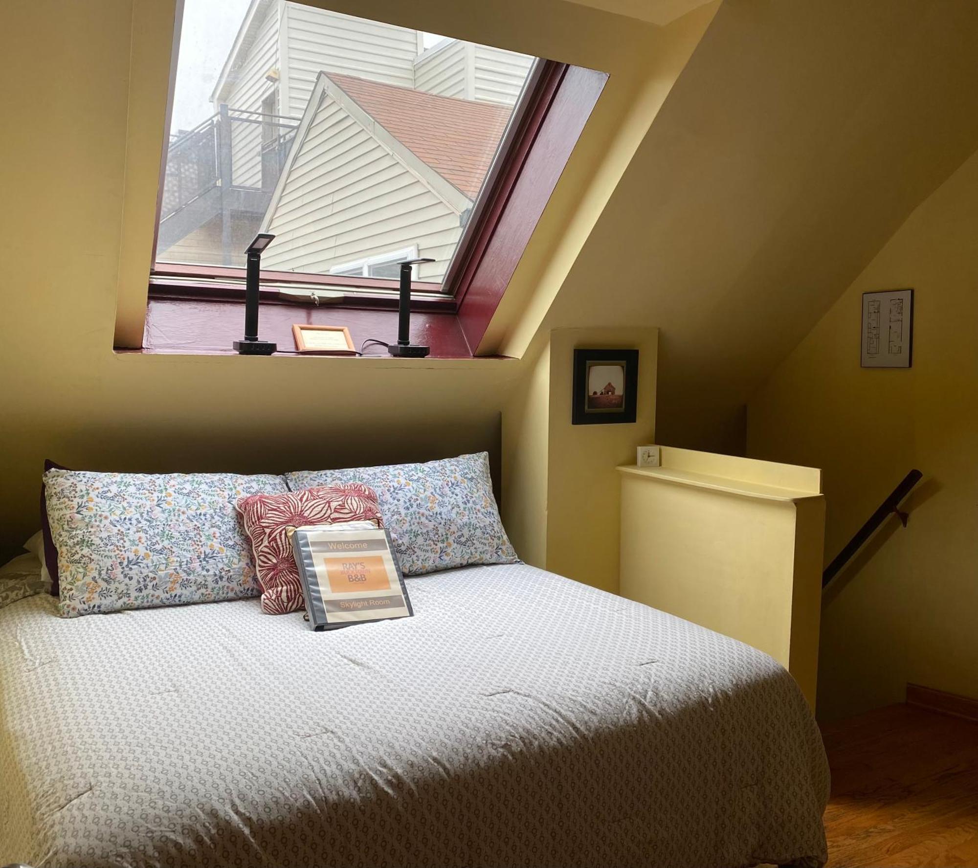 Ray'S Bucktown Bed And Breakfast ชิคาโก ภายนอก รูปภาพ